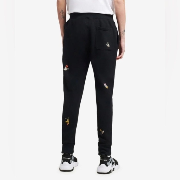 Champion Disney Women Medium Black Reverse Weave Characters Embroidered 122024 - Picture 2 of 13